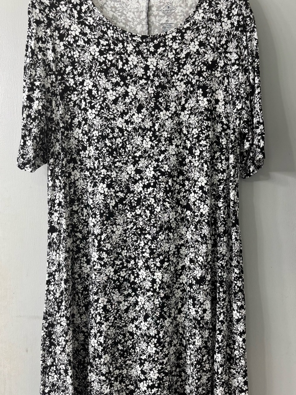 St. John's Bay Black and White Floral Midi Dress